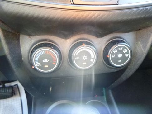 Used 2015 Mitsubishi Outlander Sport ES image 24