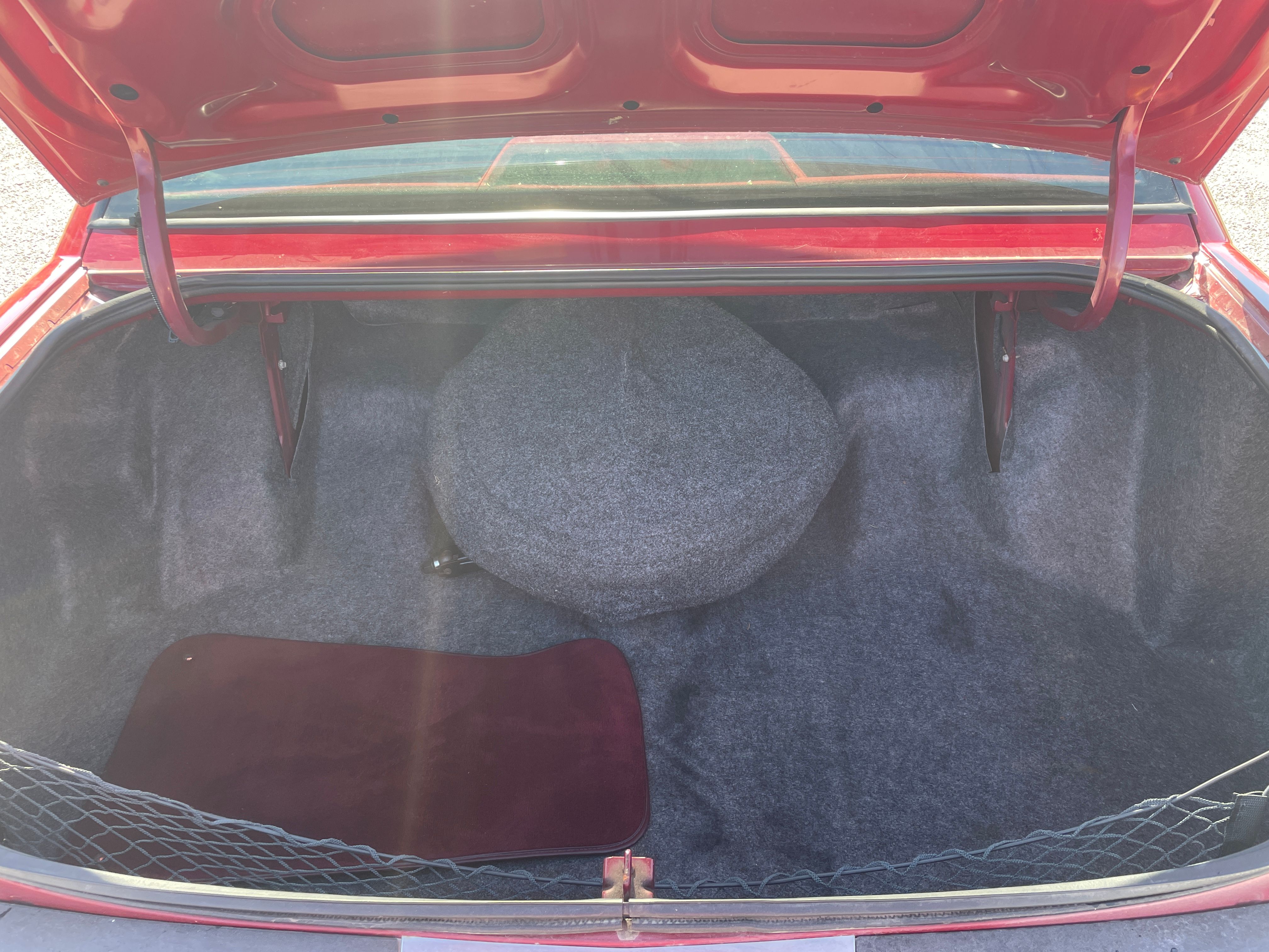 Used 1994 Buick Roadmaster Sedan RWD image 14
