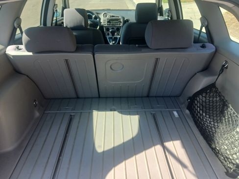 Used 2006 Toyota Matrix XR image 13