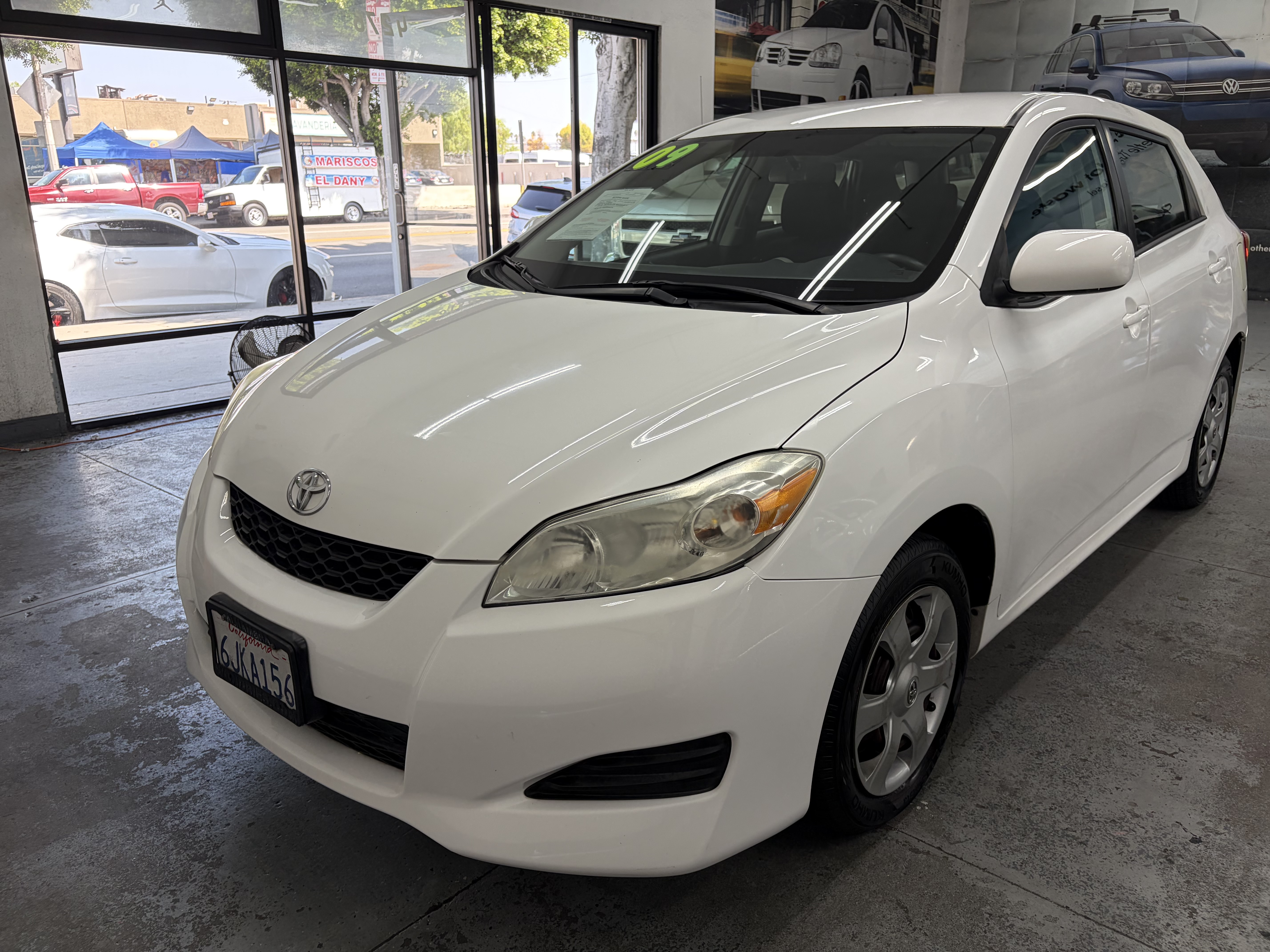 Used 2009 Toyota Matrix UNAVAIL FWD image 1