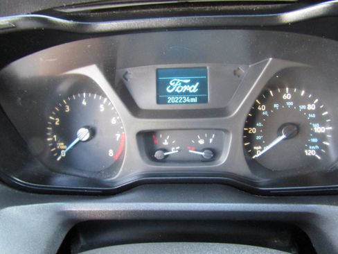 Used 2017 Ford Transit 250 image 15