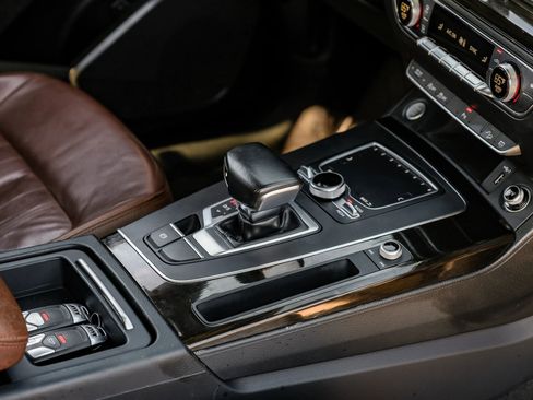 Used 2018 Audi Q5 2.0T Premium Plus image 30