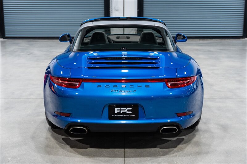 Used 2015 Porsche 911 Targa 4 AWD/4WD image 5