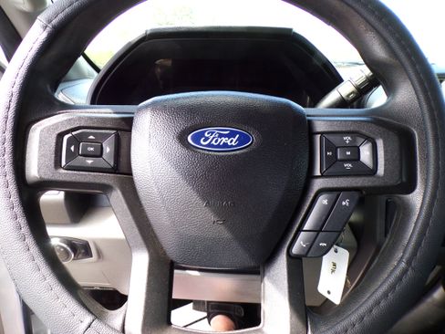 Used 2021 Ford F350 XL image 9