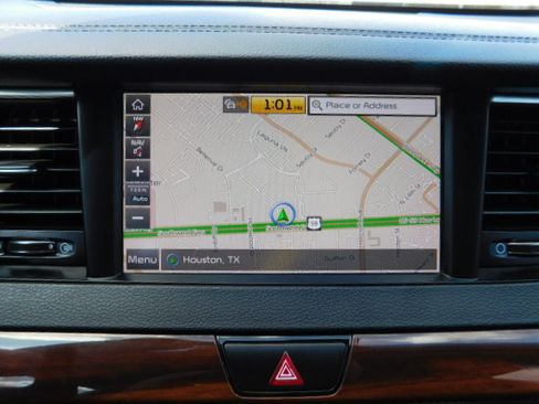 Used 2019 Kia Cadenza Technology image 18