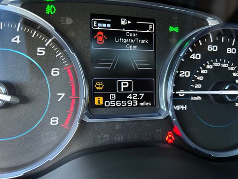 Used 2017 Subaru Forester 2.5i Touring image 8