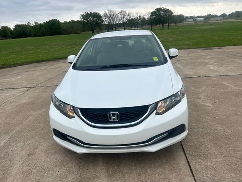 Used 2013 Honda Civic Natural Gas image 2