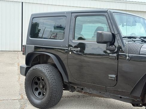 Used 2017 Jeep Wrangler Sport AWD/4WD image 48