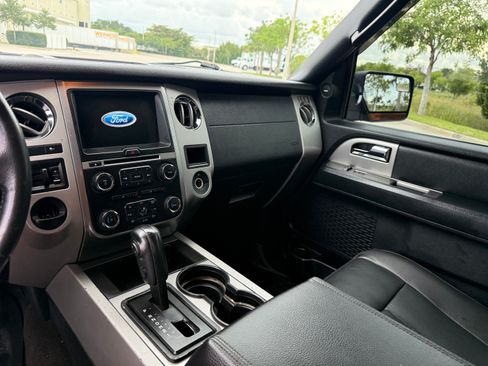 Used 2016 Ford Expedition 2WD image 69