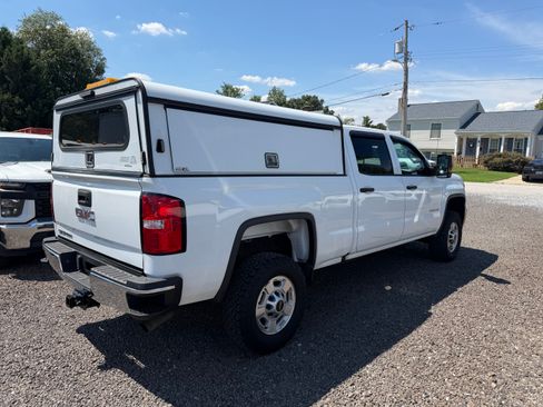 Used 2018 GMC Sierra 2500 4x4 Crew Cab image 5