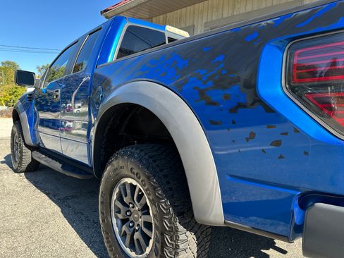 Used 2010 Ford F150 Raptor image 7