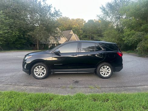 Used 2019 Chevrolet Equinox LS image 47
