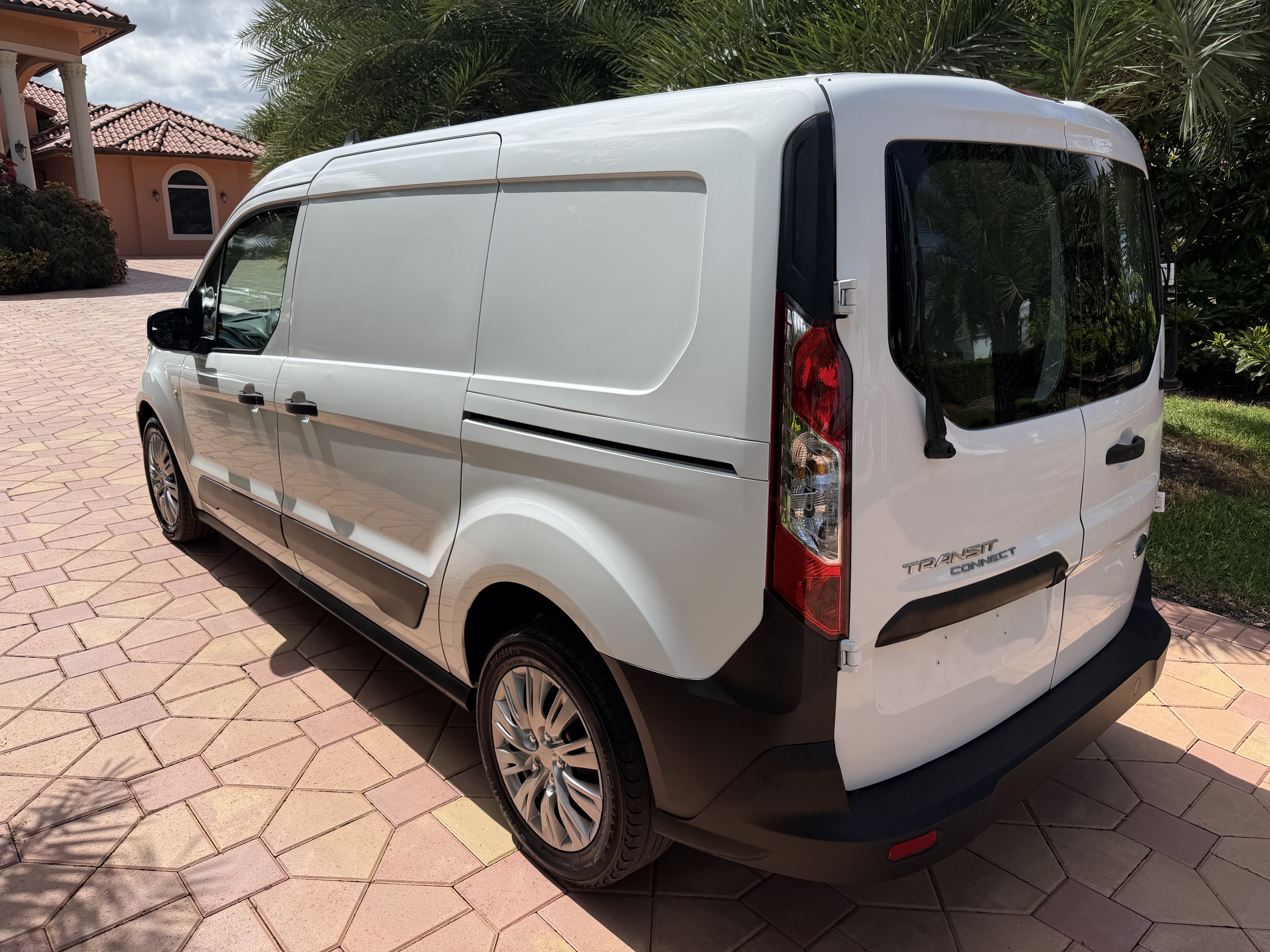 Used 2022 Ford Transit Connect XL Long Wheel Base FWD image 5