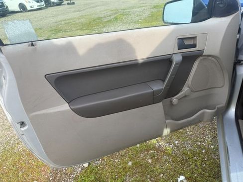 Used 2008 Ford Focus S image 6