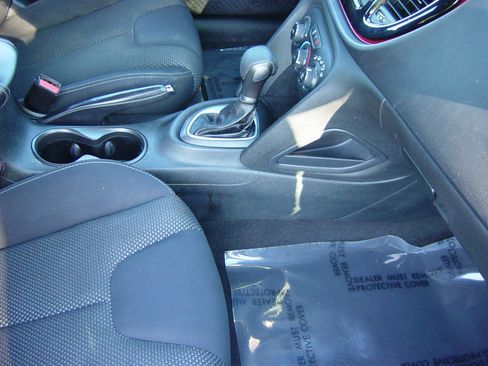 Used 2015 Dodge Dart SXT image 7