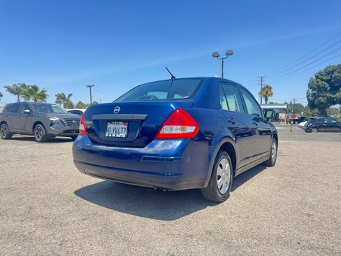 Used 2010 Nissan Versa Sedan FWD image 8