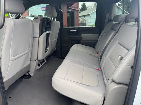 Used 2023 Chevrolet Silverado 2500 LT image 19