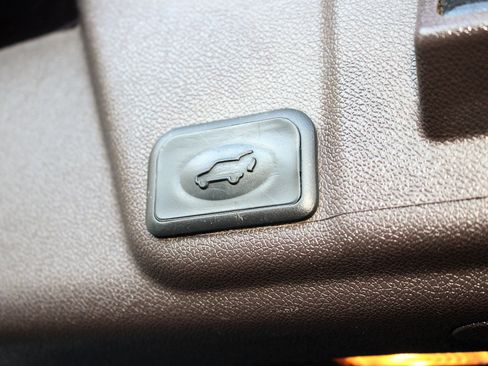 Used 2015 Buick Enclave Premium image 20