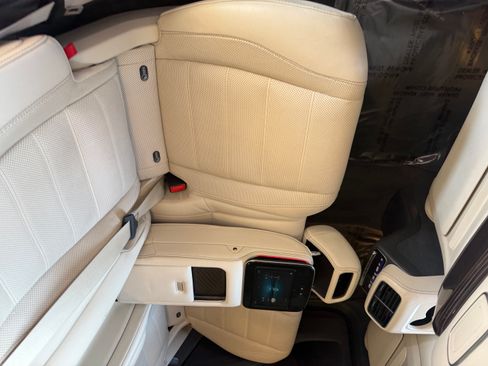 Used 2020 Mercedes-Benz GLS 580 image 46