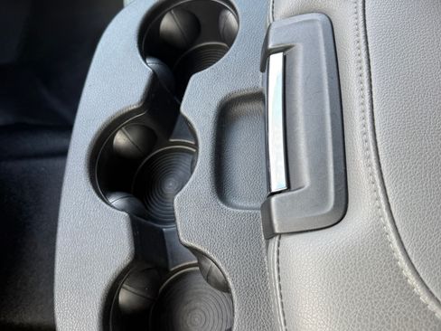 Used 2015 RAM 3500 Tradesman image 12