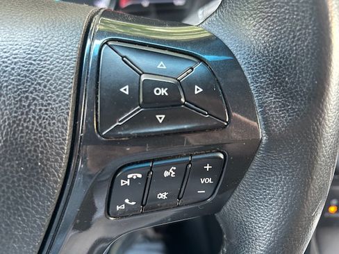 Used 2016 Ford Explorer 4WD XLT image 10