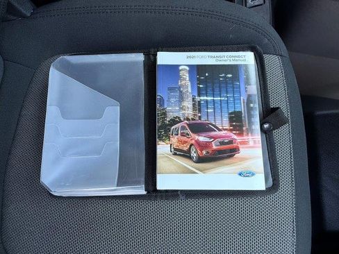 Used 2022 Ford Transit Connect XL image 28