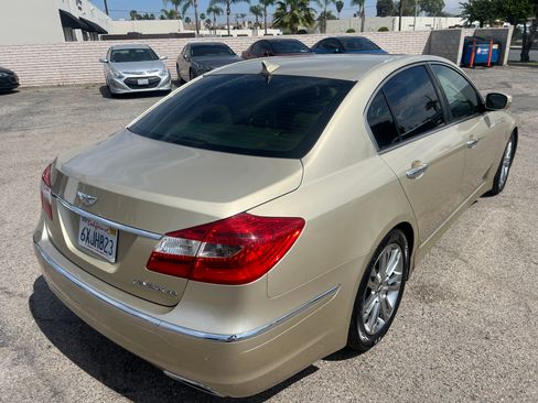 Used 2012 Hyundai Genesis 4.6 image 15