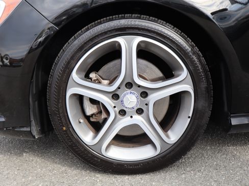 Used 2014 Mercedes-Benz CLA 250 image 34