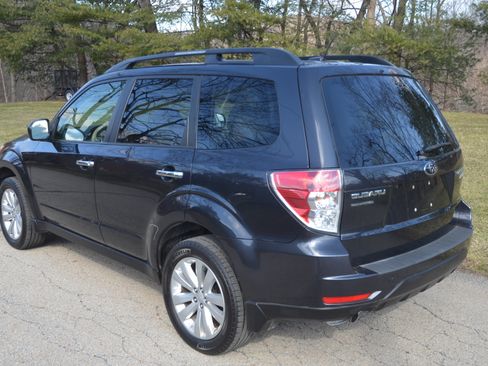 Used 2013 Subaru Forester 2.5X Premium image 3