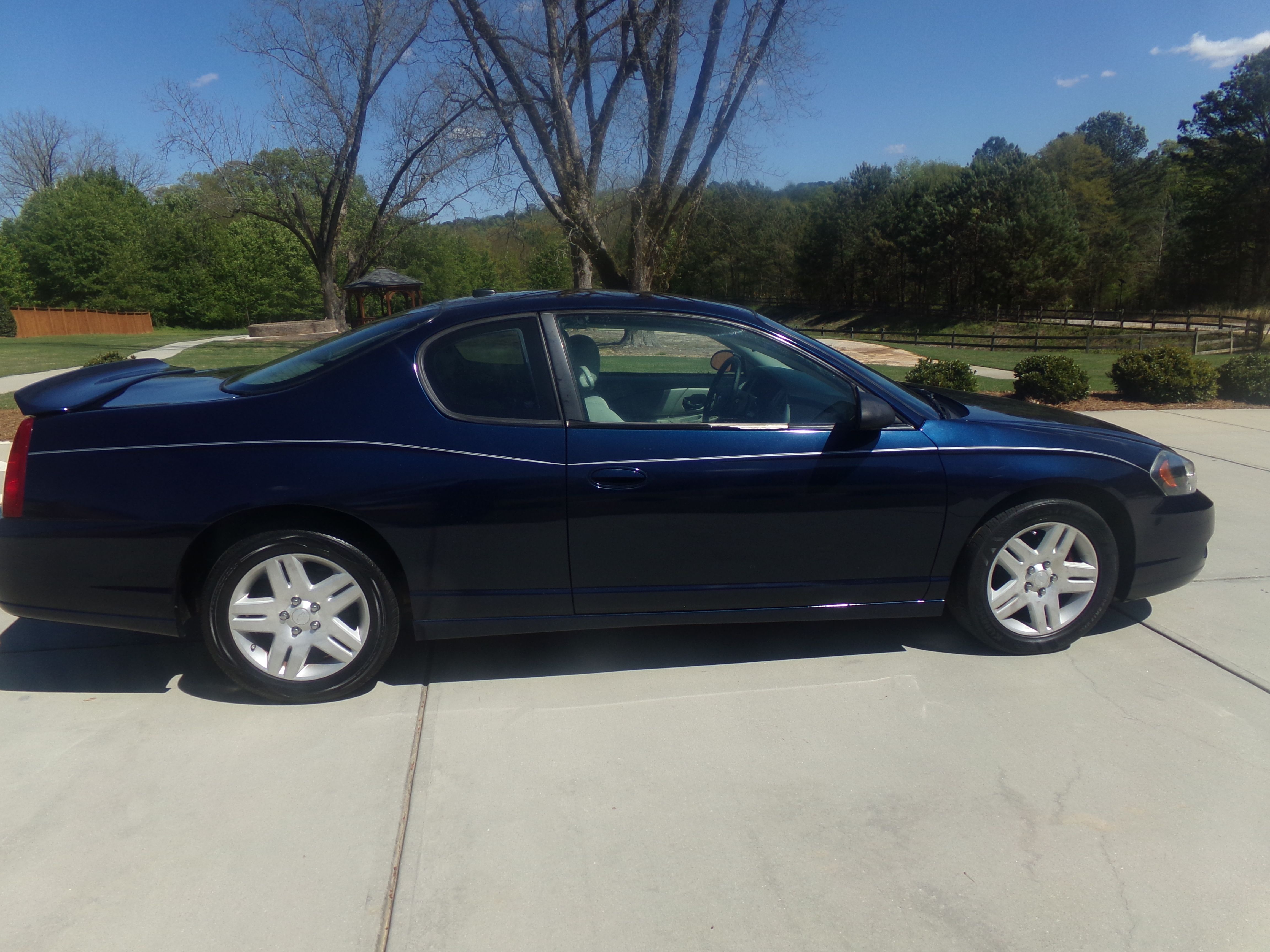 Used 2007 Chevrolet Monte Carlo LT FWD image 6