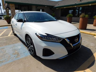 Used 2023 Nissan Maxima SV