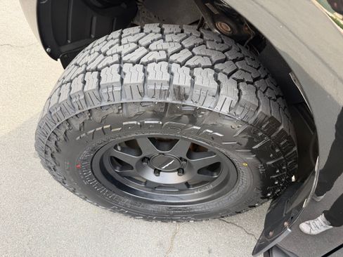 Used 2011 Toyota Sequoia Limited image 15