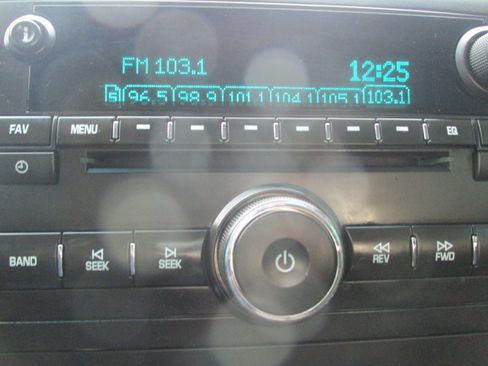 Used 2011 Chevrolet Silverado 2500 LT image 46