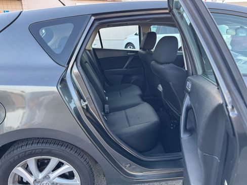 Used 2012 MAZDA MAZDA3 i Touring image 19