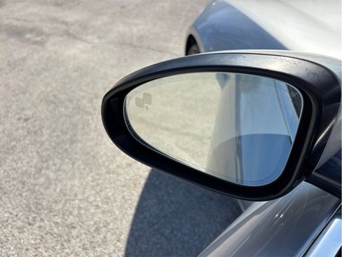 Used 2020 Jaguar F-TYPE image 19