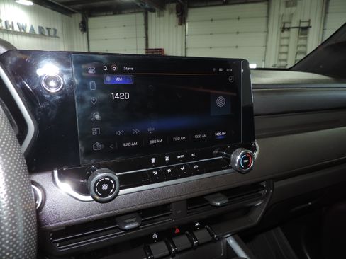 Used 2023 Chevrolet Colorado Trail Boss image 40