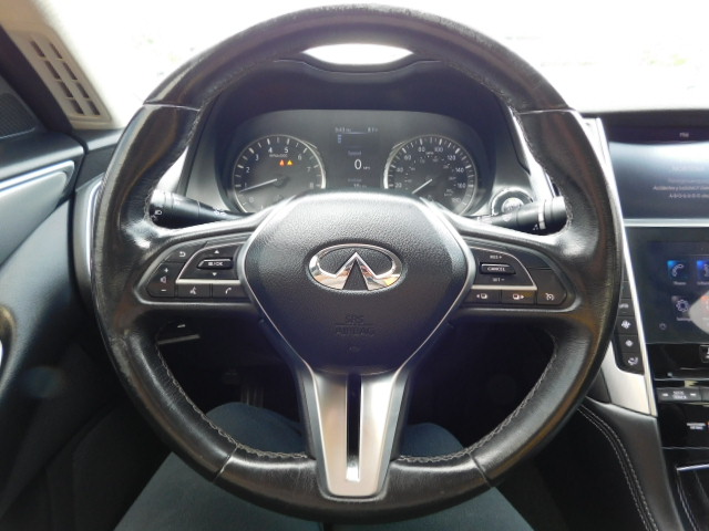 Used 2020 INFINITI Q50 3.0t RWD image 14