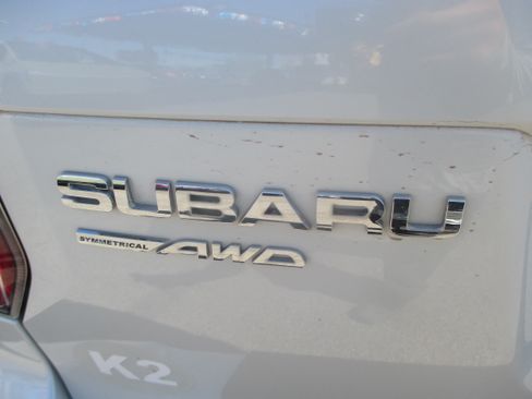 Used 2015 Subaru Forester 2.5i Premium Sport Utility 4D AWD/4WD image 10