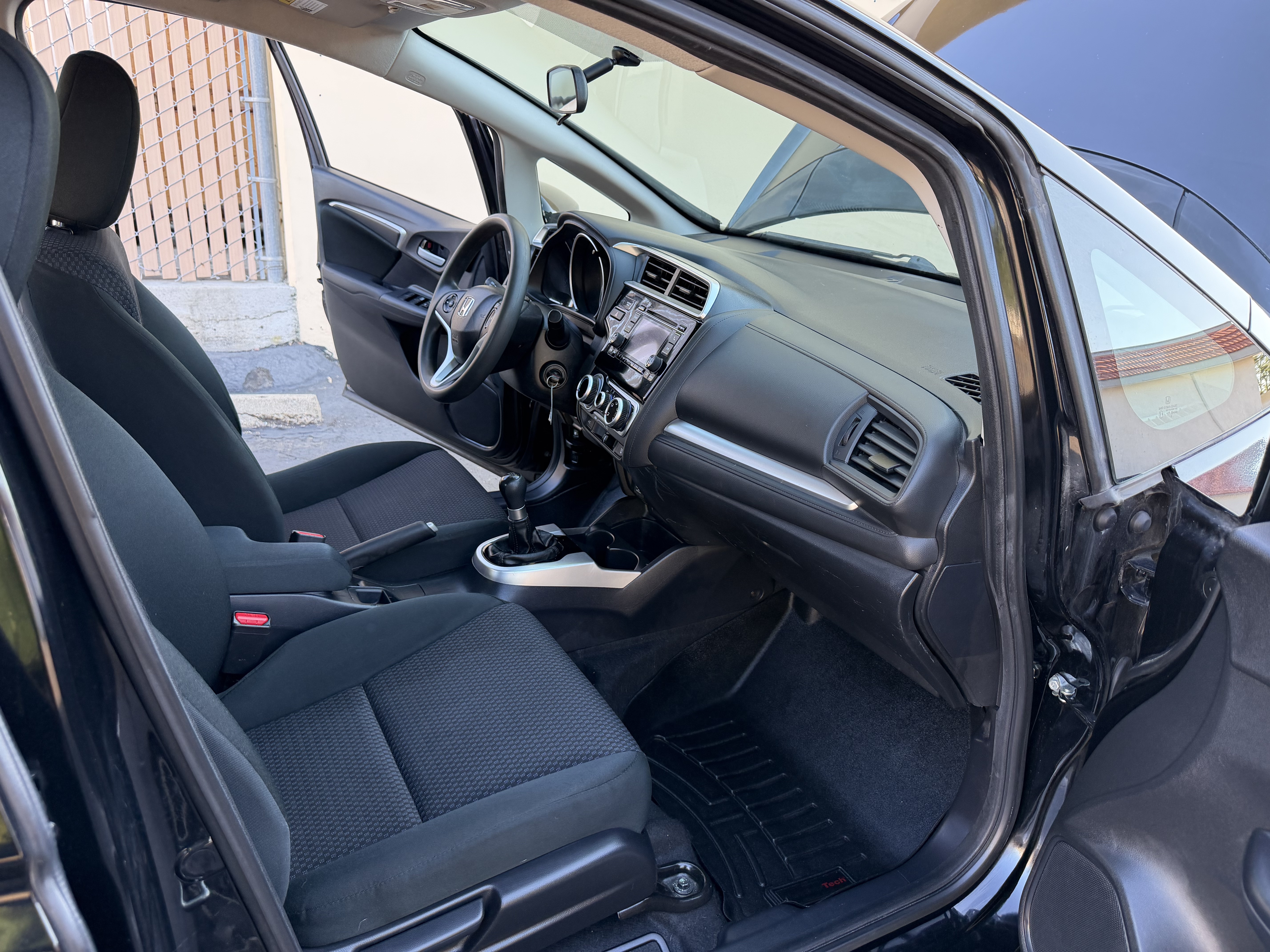 Used 2019 Honda Fit LX image 23