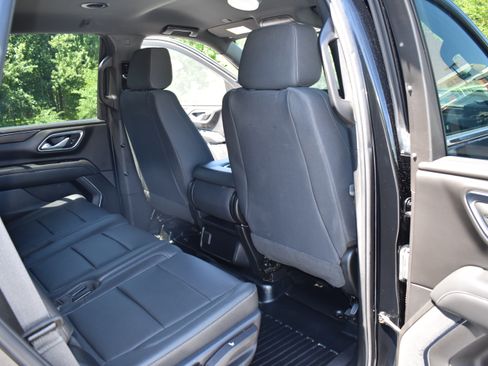 Used 2023 Chevrolet Tahoe 4WD image 24