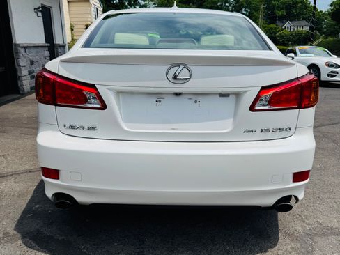 Used 2009 Lexus IS 250 AWD image 8