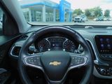 Used 2021 Chevrolet Equinox Premier image 2