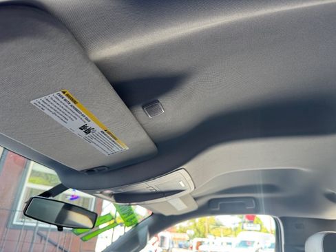 Used 2018 Chevrolet Silverado 1500 W/T image 17