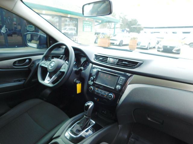 Used 2019 Nissan Rogue Sport S FWD image 21