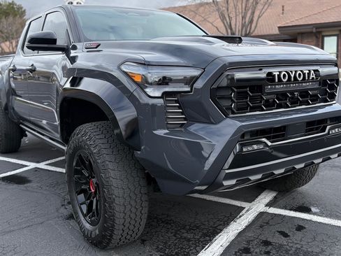 Used 2024 Toyota Tacoma TRD Pro image 3