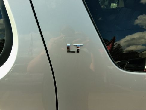 Used 2012 Chevrolet Tahoe LT image 16