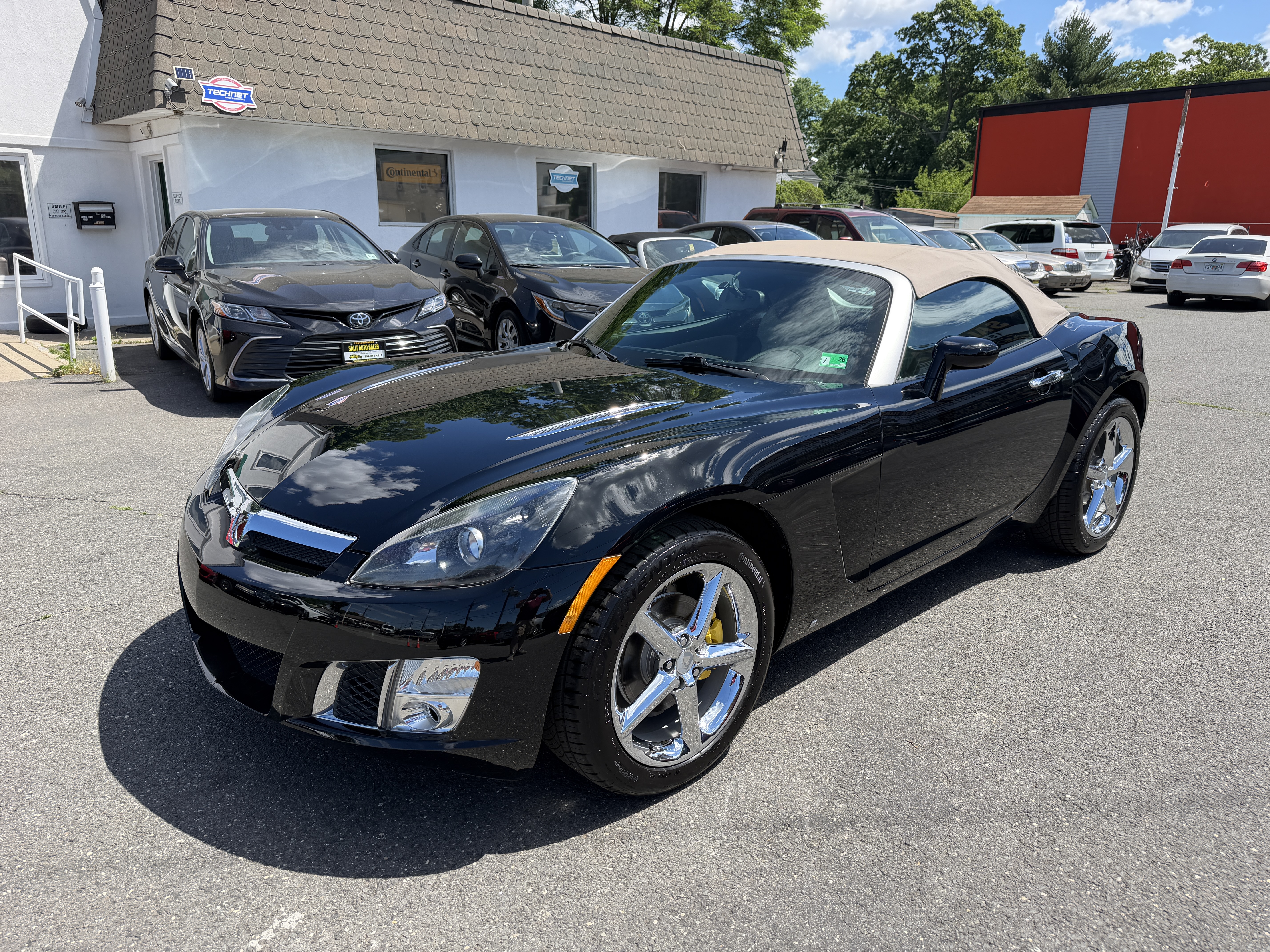 Used 2007 Saturn Sky Red Line RWD image 26