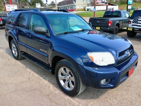 Used 2007 Toyota 4Runner Limited image 6