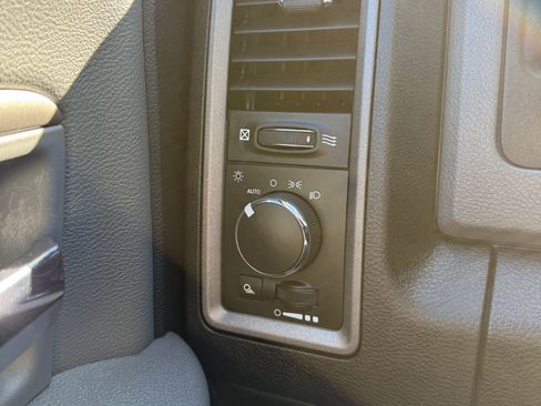 Used 2020 RAM 1500 Tradesman image 8