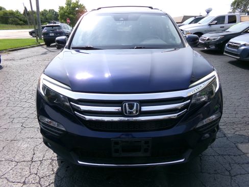 Used 2016 Honda Pilot AWD Touring image 8